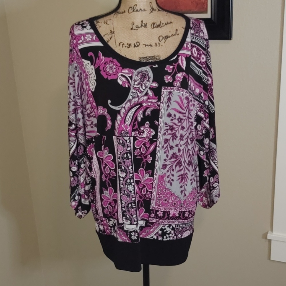 Soft pink and black wide sleeve blouse